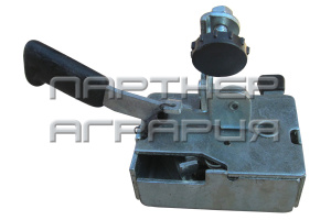 Запчасти для Кабины УК Замок двери правый 80-6105050-01 (без ручек) аналог) фото ООО “Партнер агрария”